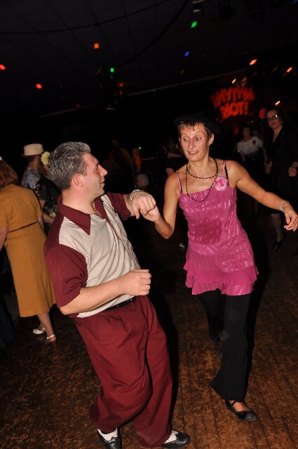 min 2009 11 20 riot 187